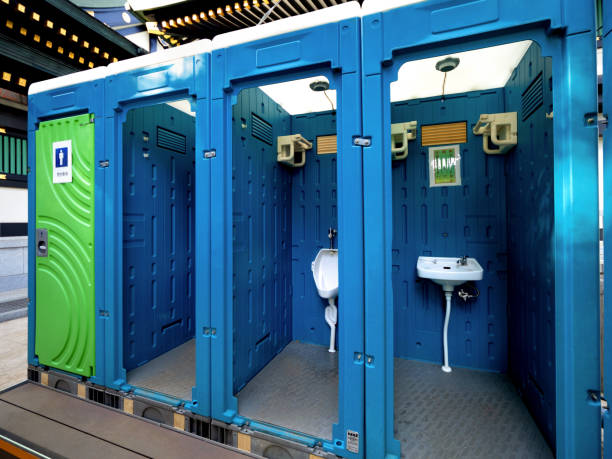 Best Wedding porta potty rental  in Shelton, NE